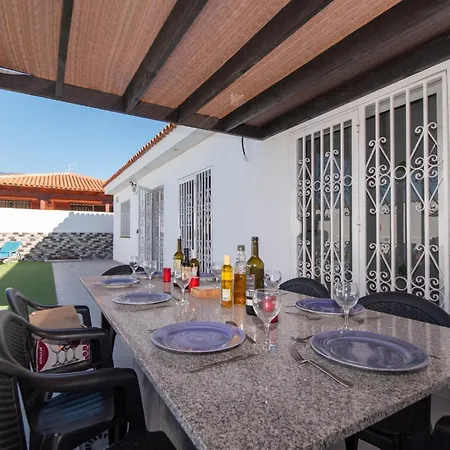 ヴィラ Neva Lovely 4 Bedroom Private Heated Pool *